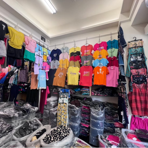 金樺服飾店